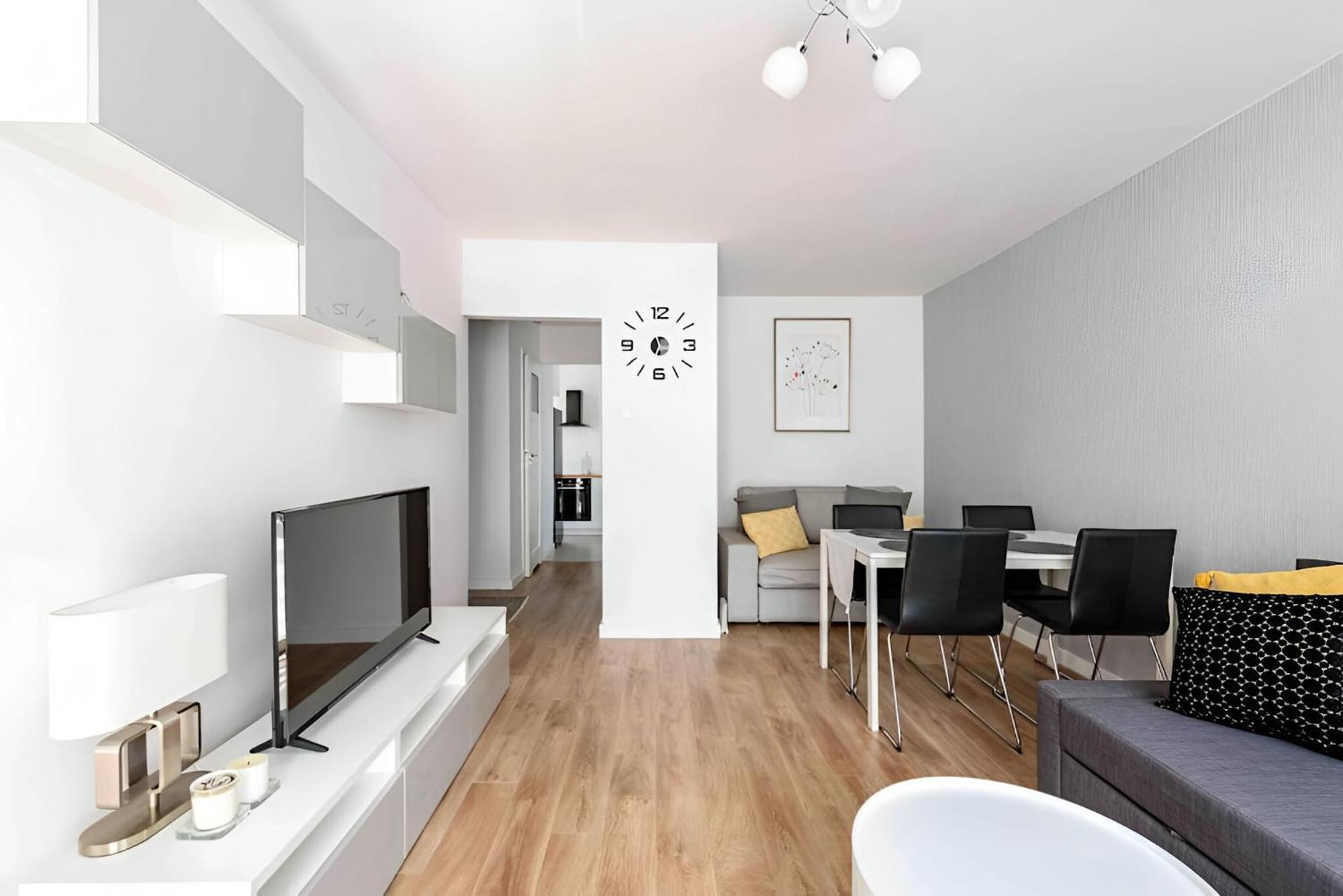 Leisure Central Zlota Lovely 2 Bedroom Apartament Warszawa